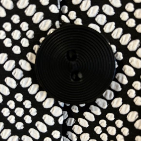 JM Collection Swing Jacket 3 large buttons - Picture 3 of 4